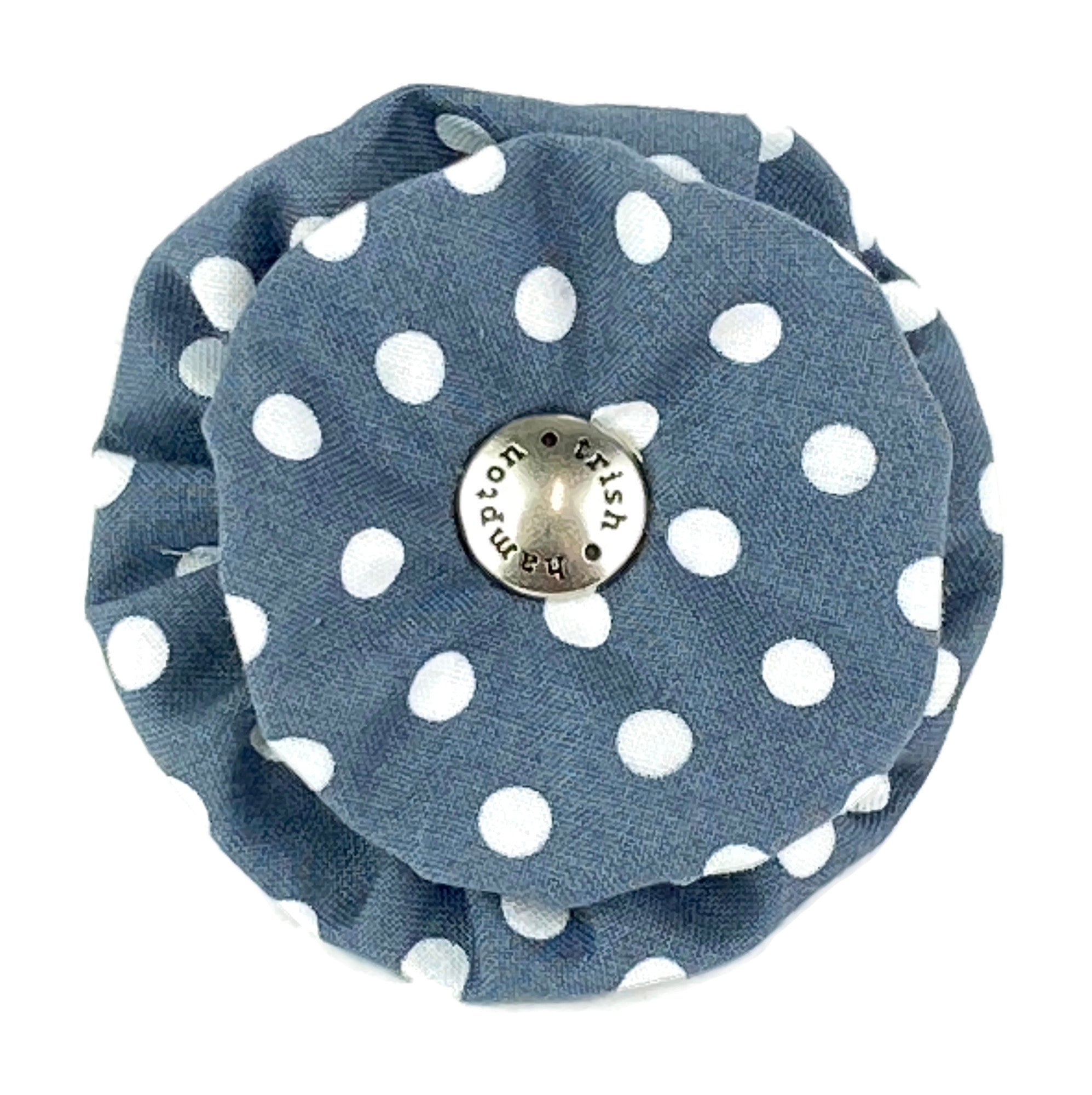 Grey/White Dot Dog Blossom - 511