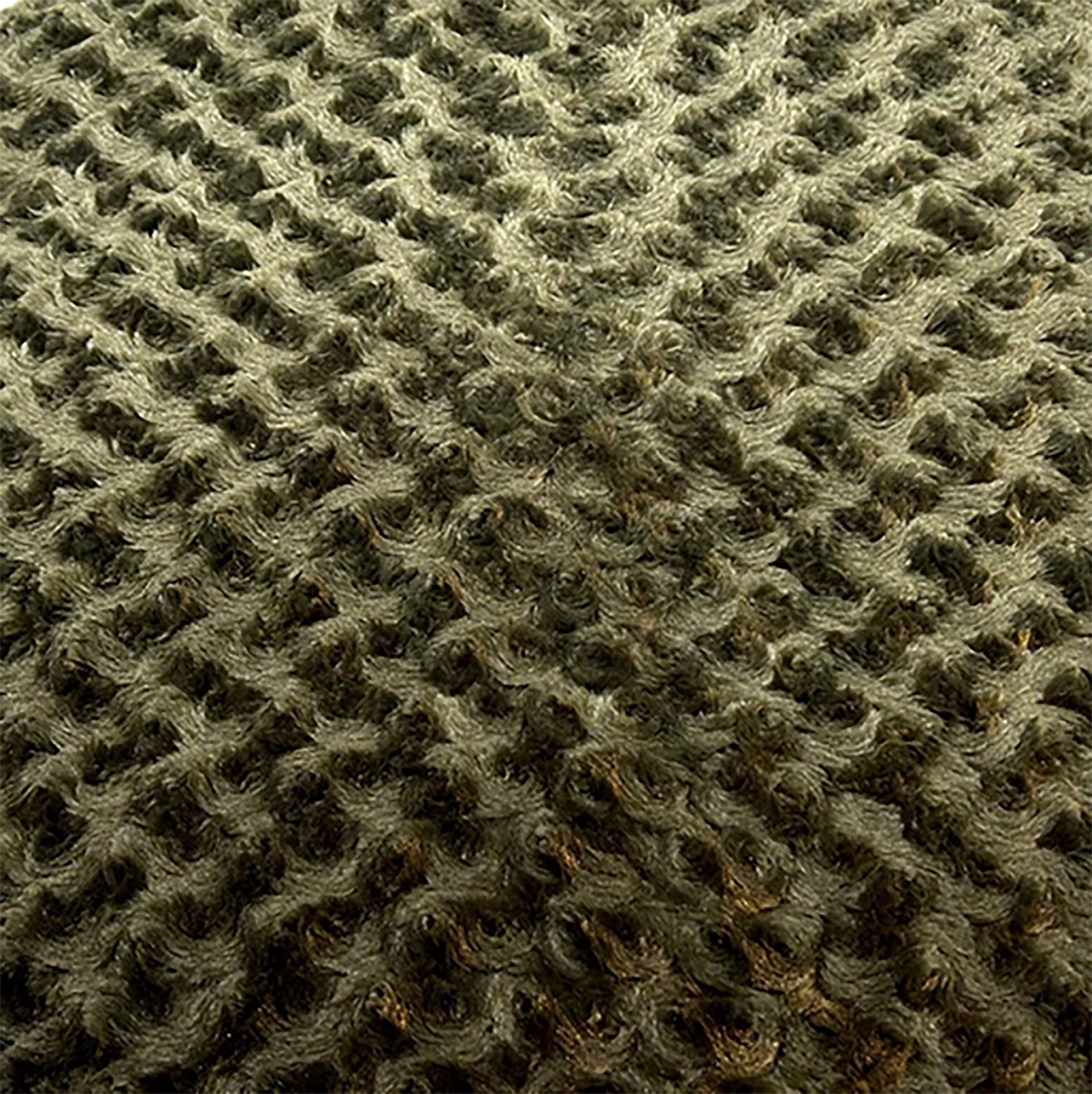 American Dog Dog Bed 24" (24 x 18 x 3 1/2) / Olive Dog Bed Rectangle Furvana™