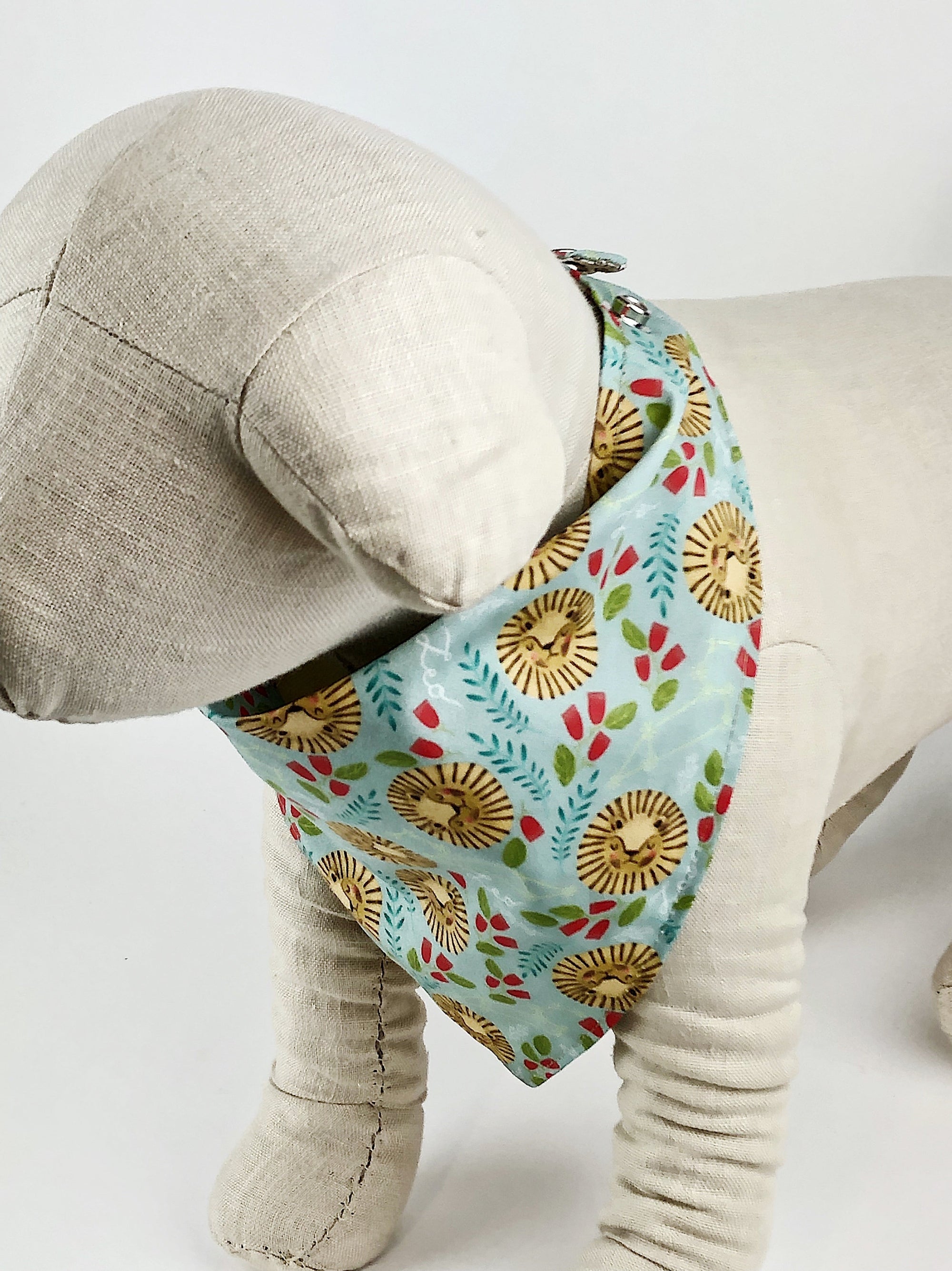 Leo Dog Bandana - 1038